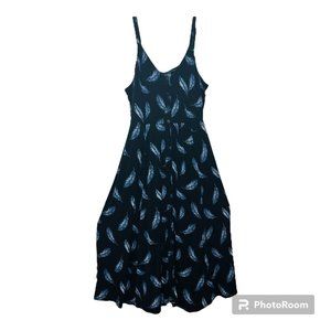 Torrid - Super Soft V Neck Black and Blue Mid Length Dress with Feathers SZ 1